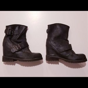 Aldo black boots